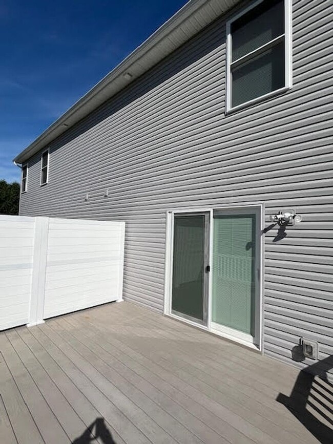 Photo - 147 Southpark Dr Unit 147