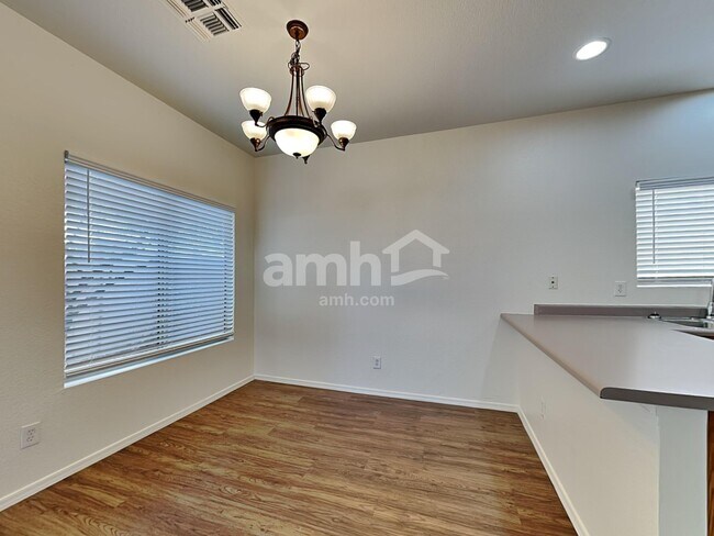 Photo - 1750 W Union Hills Dr