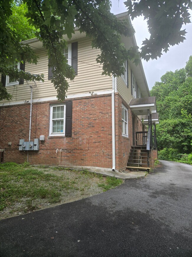 Photo - 492 Pierce Ave NW Unidad A
