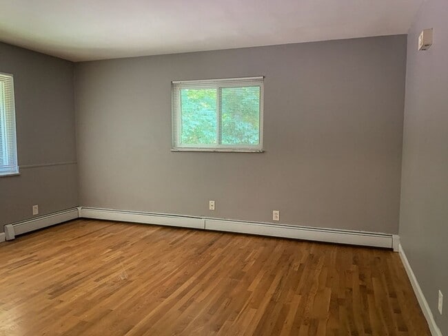 Photo - 6650 Corbly Rd Unit 4