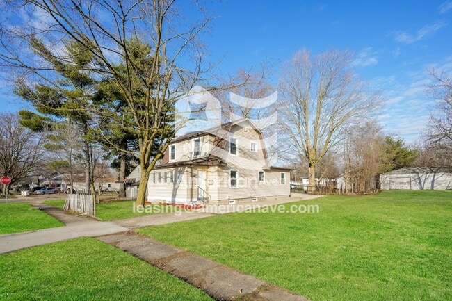 Photo - 1146 Huey St