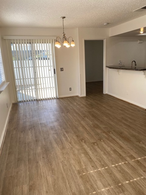 Área de entrada - 8463 De Soto Ave Unidad 6