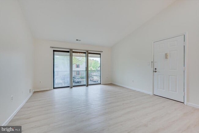 Photo - 64 Taylor Dr