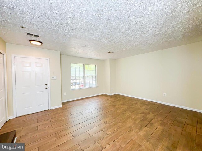 Photo - 7218 Mahogany Dr