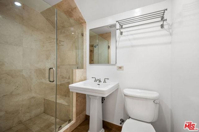 Photo - 4339 Mariota Ave