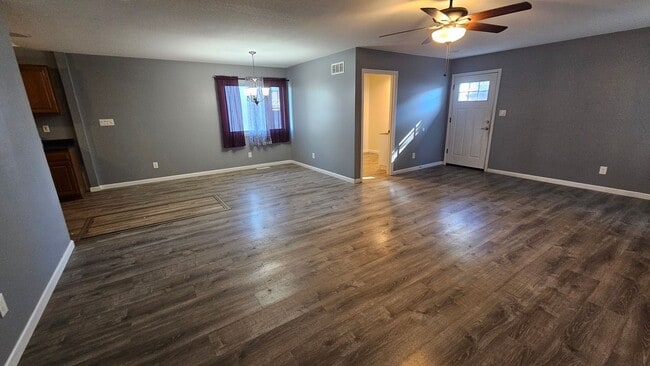 Photo - Spacious 3 Bed 2 Bath Home, Perfect for Families!