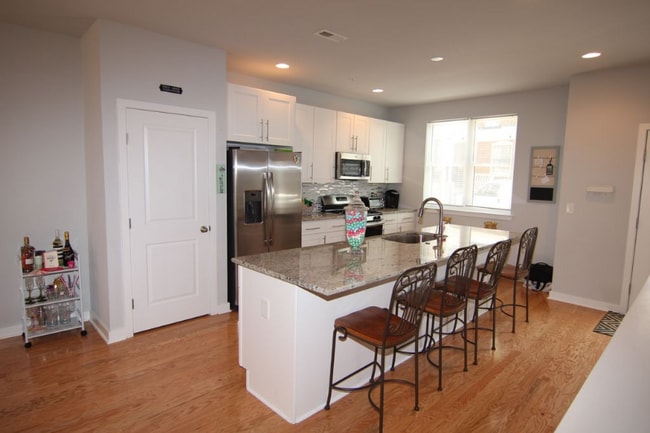 Photo - 4128 Tower St