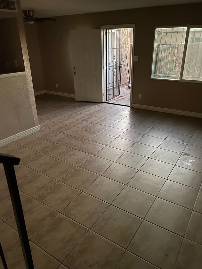 Photo - 4645 E Wood St