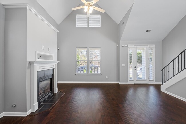 Photo - 1323 Island Ridge Dr