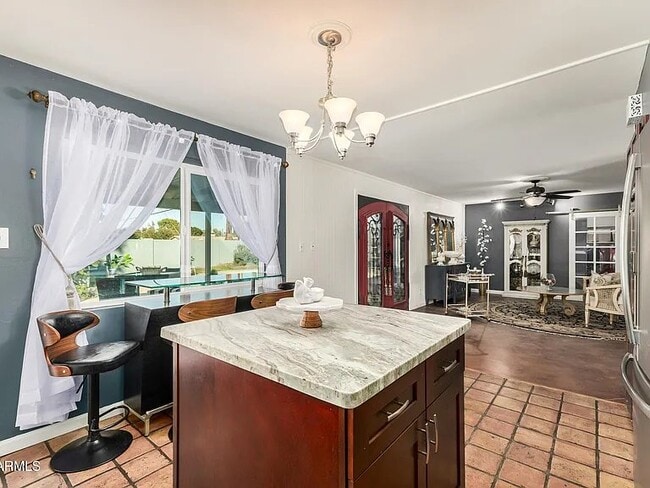 Photo - 2302 W Berridge Ln