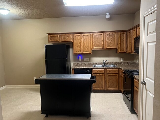 Photo - 107 Avenue C