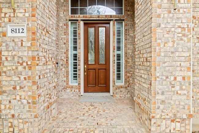 Photo - 8112 Cobblestone
