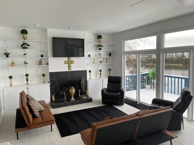 Photo - 1343 Waters Edge Dr