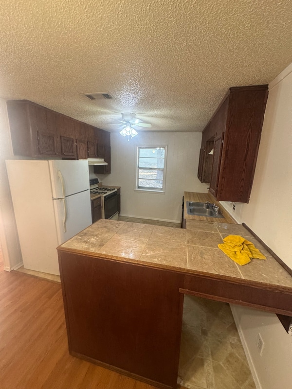 Photo - 1009 Rock Gardens Dr