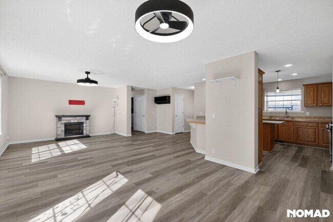 Photo - 5711 Coddington Ln