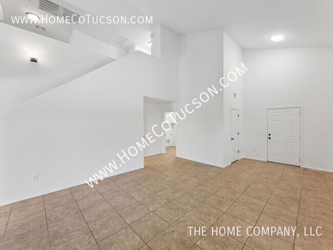 14360 N Fragile Clay Ave