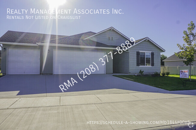 Building Photo - Spacious 4 Bedroom House in Nampa