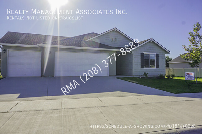 Spacious 4 Bedroom House in Nampa - Spacious 4 Bedroom House in Nampa