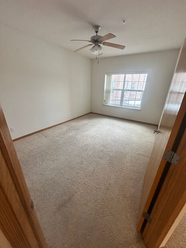 Photo - Manchester Place Apartments