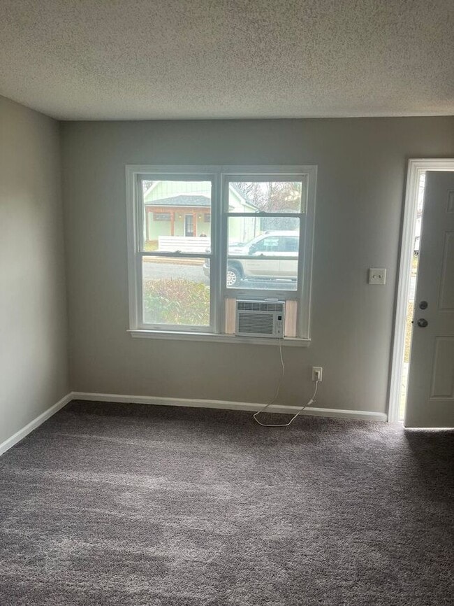 Photo - 1116 Martin St