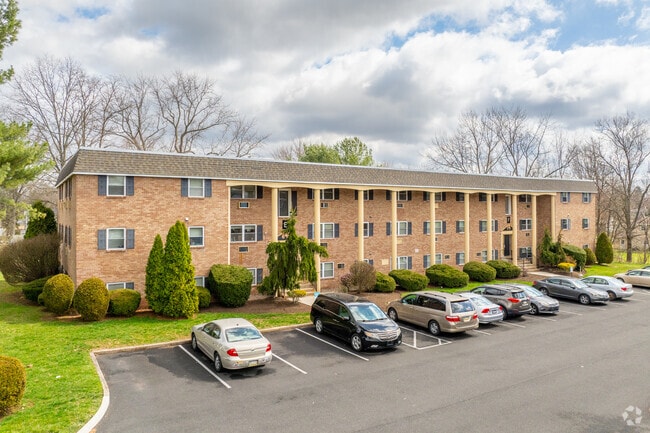 Liberty Square Apartments