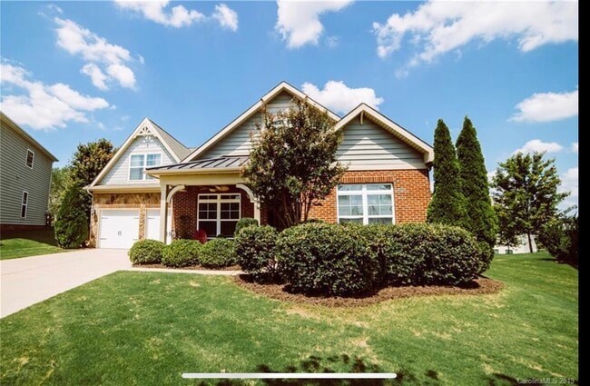 Street View - 313 Thornhill St