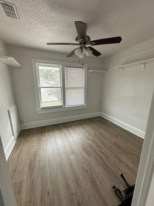 Photo - 2 Bedroom 1 Bathroom in Winter Haven