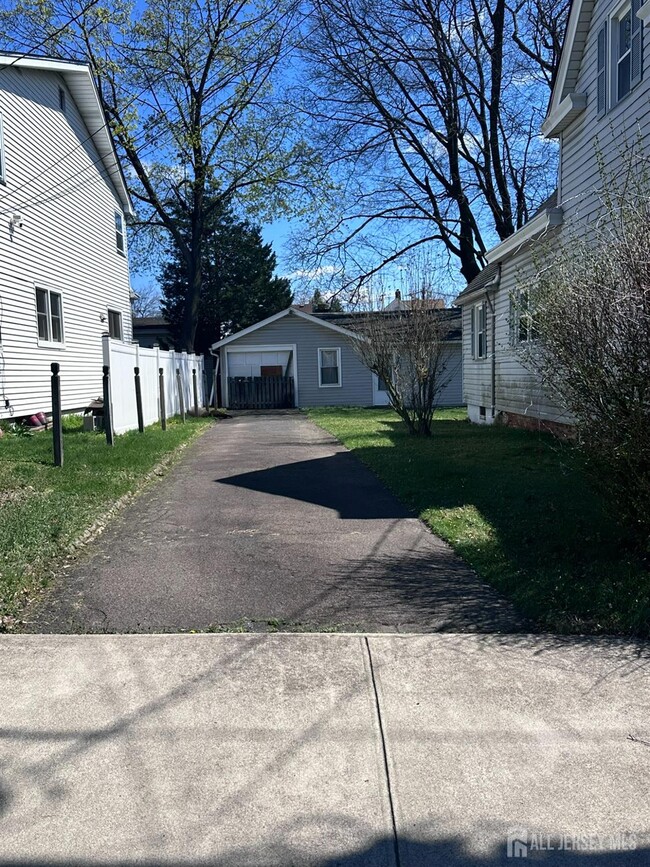 Photo - 163 Passaic Ave