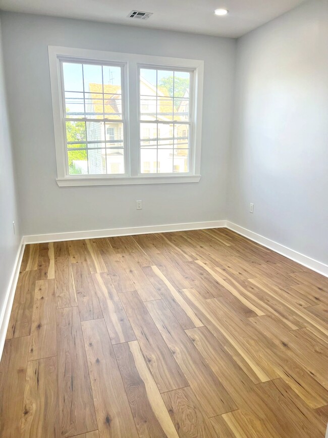 Photo - 331 Myrtle Ave Unidad 1