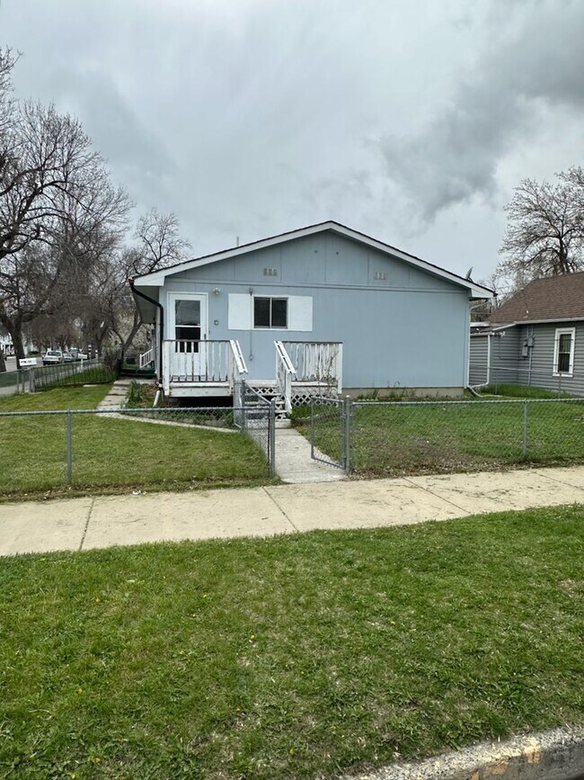 Photo - 3305 5th Ave S Unit 3303 5th Avenue South