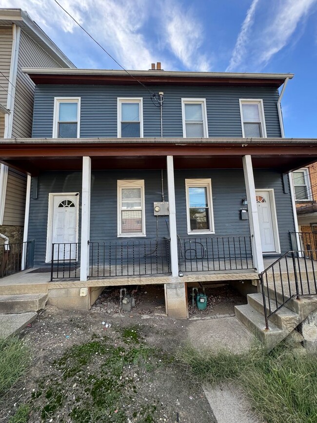 Building Photo - 826-828 Wallbridge West End Street (LO) Unit 826