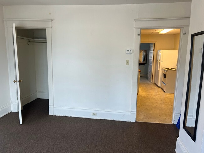 Photo - 124 Spruce St Unit C