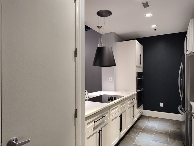 Photo - Luxury studio located in Factory South! Unit 333