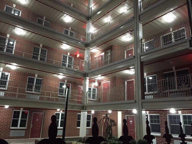 Photo - 8515 120th St Unit 5C