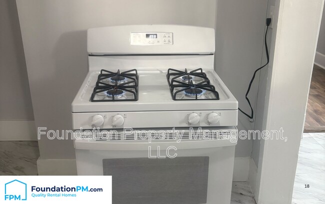 Photo - 1531 Netherwood Ave