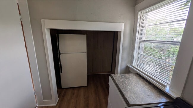 Building Photo - 6523 Avenue C Unit A