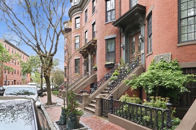 Photo - 125 Pembroke St Unidad PH