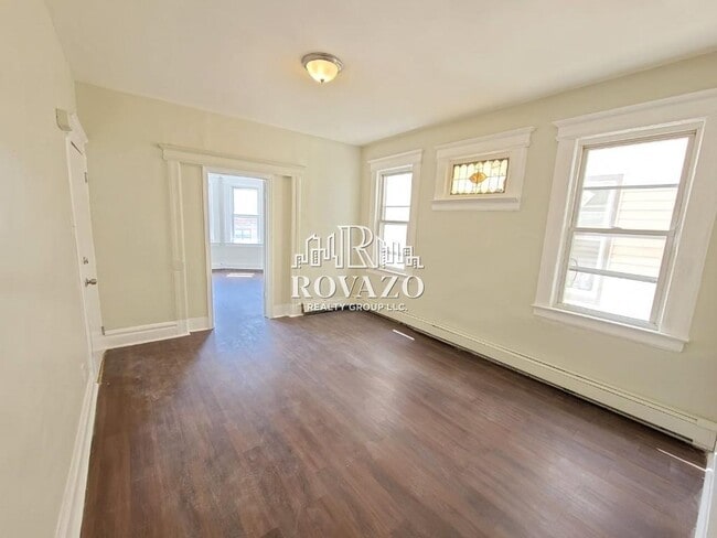 Photo - 525 21st St Unit 3