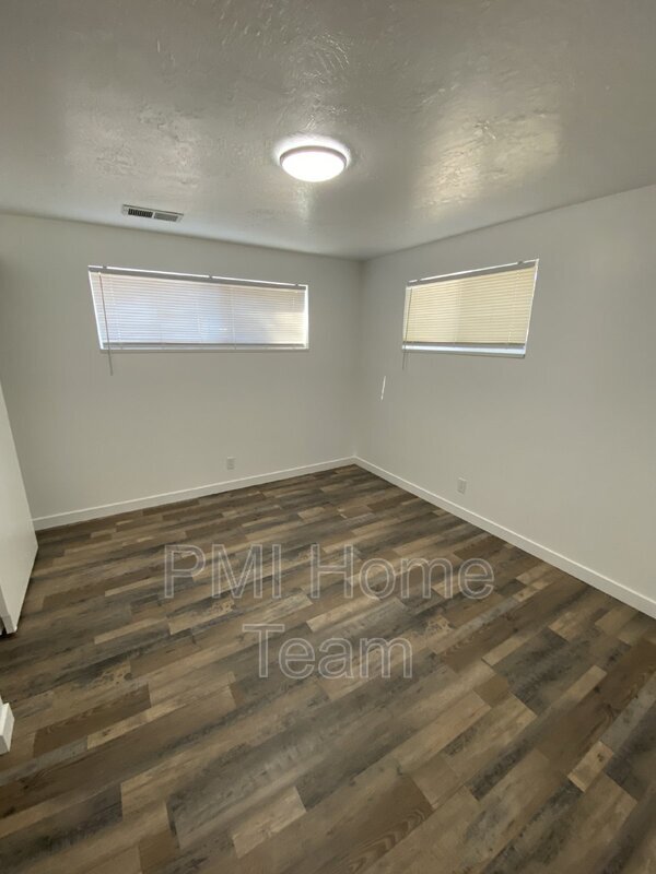 Photo - 1591 W 1600 N Unidad Apt 3