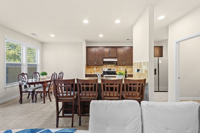 Photo - 4275 Almanor Cir