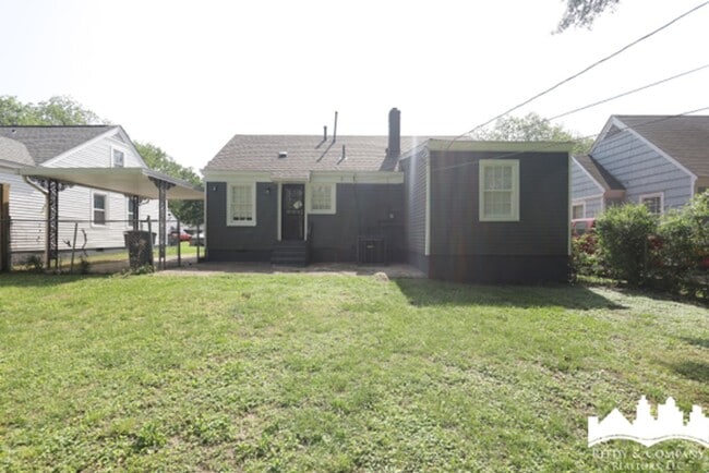 Photo - 871 Freeman St