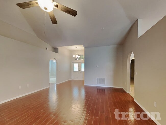 Photo - 13049 Waterbourne Dr