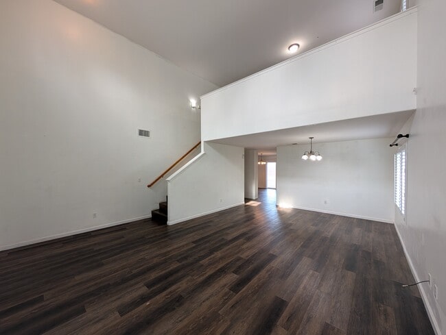 Photo - 3200 S Jensen Ct