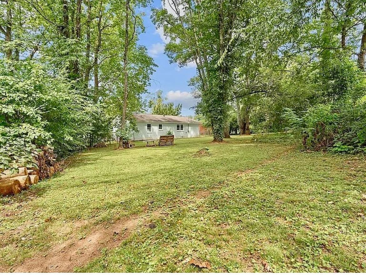 Photo - 3210 Tucker Dr NW