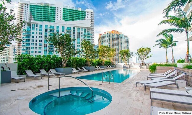 Photo - 1300 brickell bay Dr