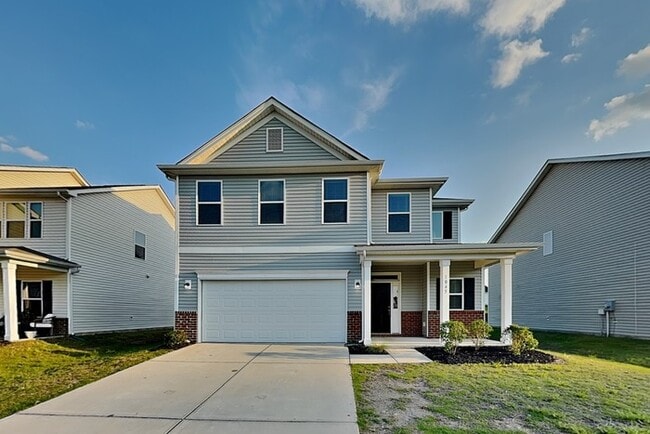 Building Photo - 1045 Cloverdale CT
