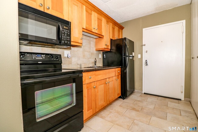 Photo - 120 Huntington Turnpike Unit 101