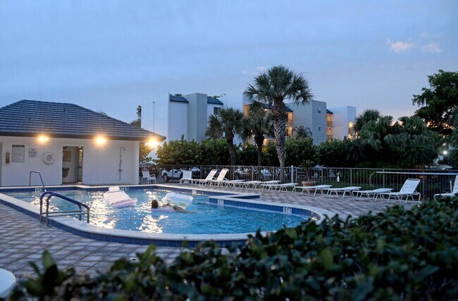 Photo - 1605 S US Hwy 1 Unit C306