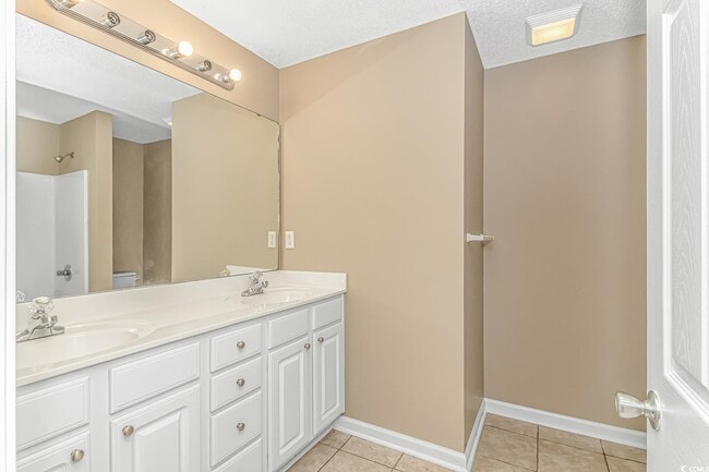 Photo - 204 Atoll Dr