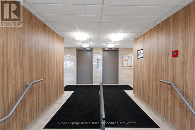 Photo - 215 Glenridge Ave Unité 1204